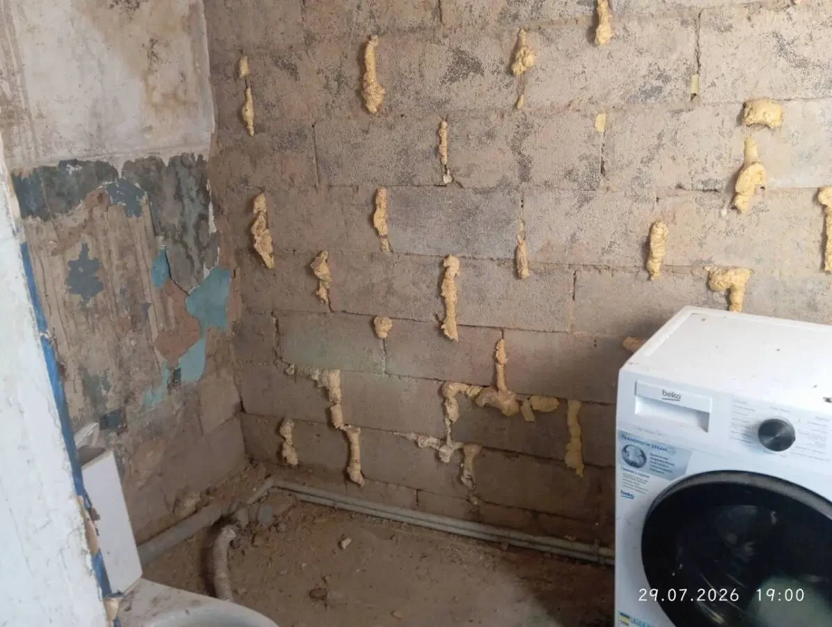 продам будинок 3 кімнати 6
