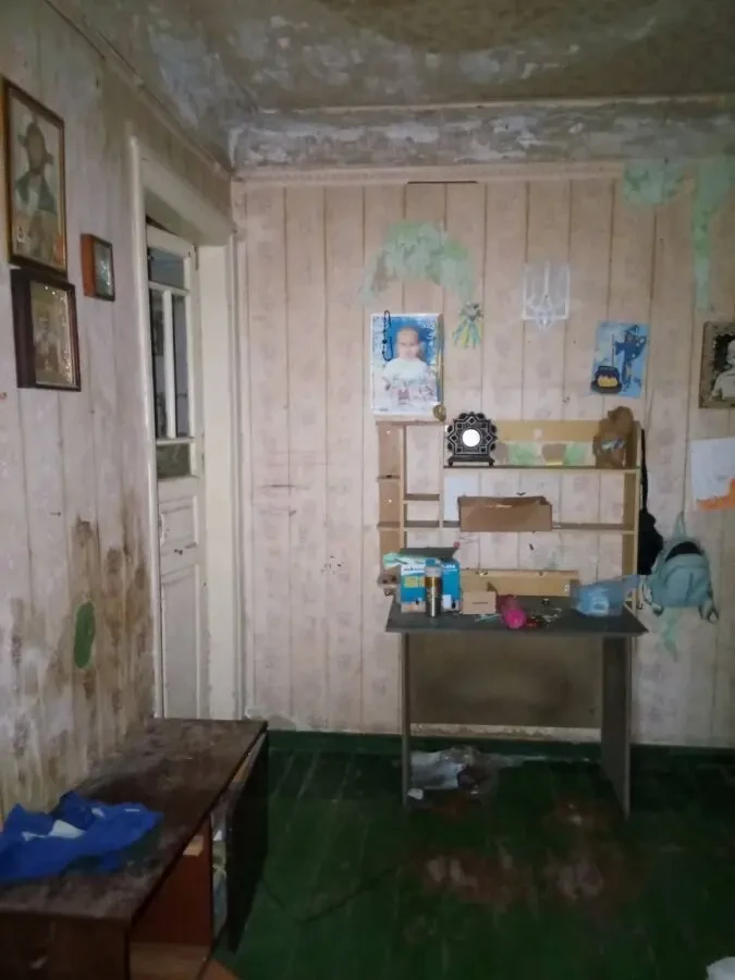 продам будинок 3 кімнати 8