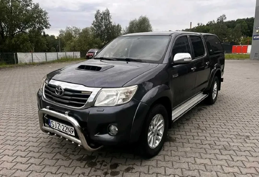 Toyota Hilux 3.0 D-4D Пікап для ЗСУ