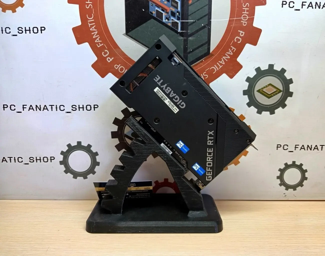 Відеокарта Gigabyte GeForce RTX 3060 Windforce OC 12G 2