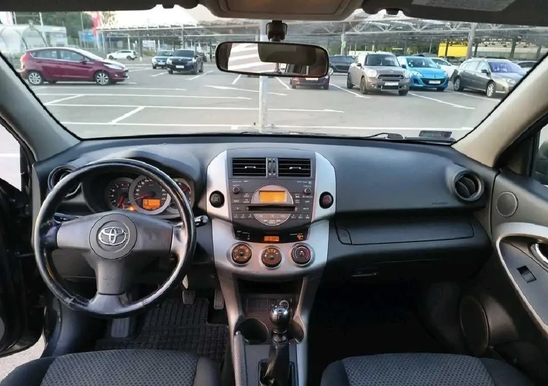 Toyota Rav 4 7
