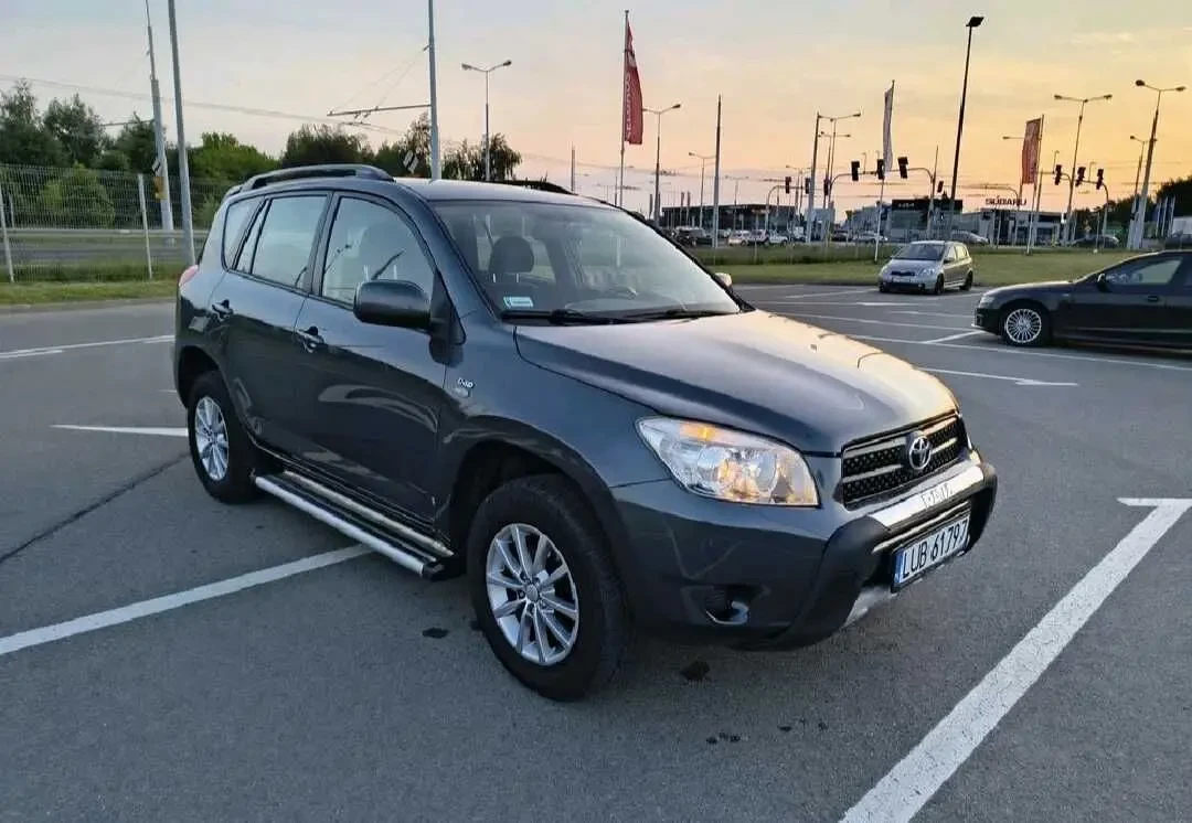Toyota Rav 4 2