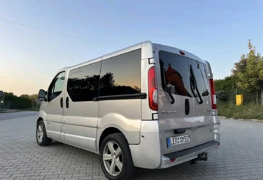 Renault Trafic 5
