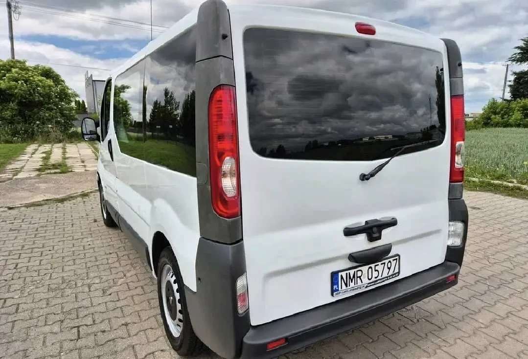 Renault Trafic 6