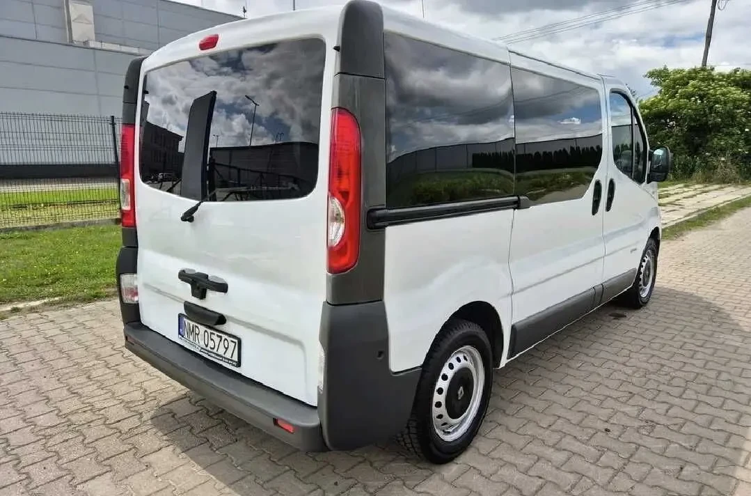 Renault Trafic 4