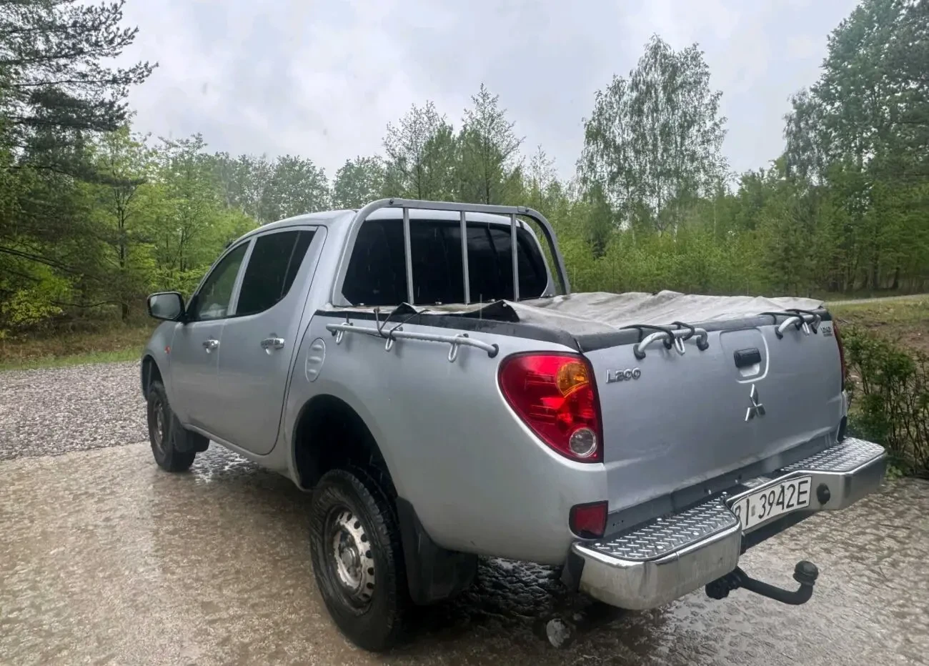 Mitsubishi L200 пікап 4