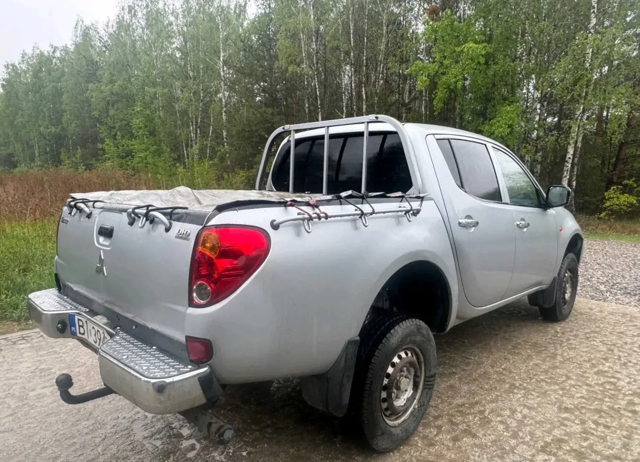 Mitsubishi L200 пікап 3