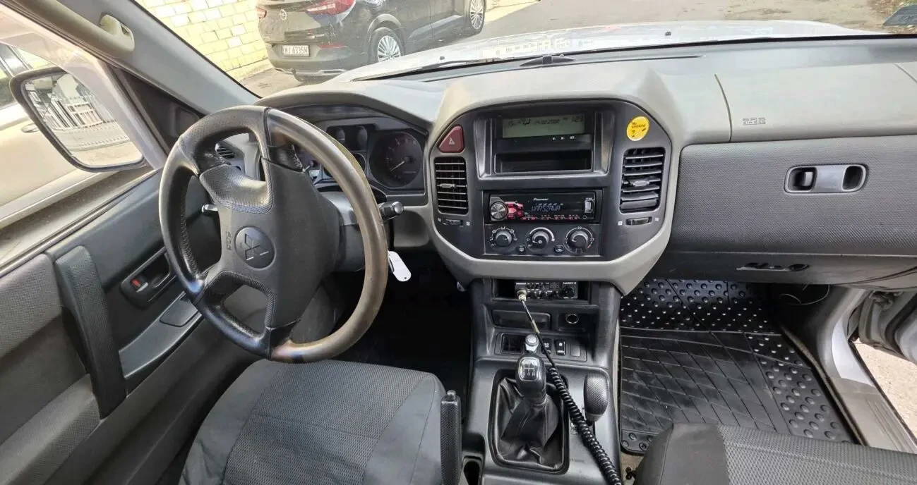 Mitsubishi L200 пікап 6