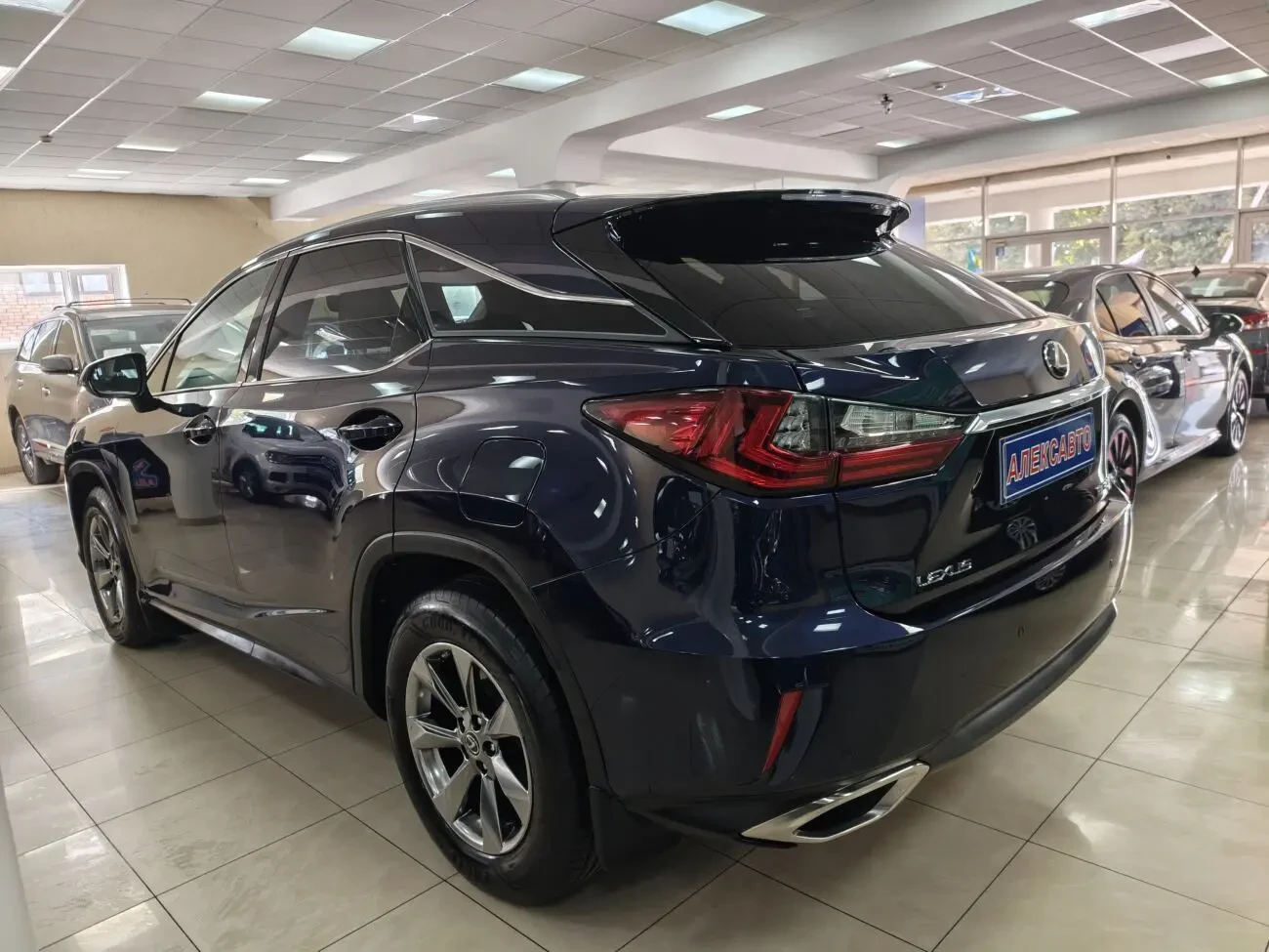 Lexus RX 300 4WD 2.0i 16V 6АКПП 2018 р.в. (238 к.с.) 2