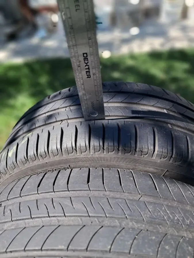 Продам літні шини б/у Michelin 205/55 R16 2