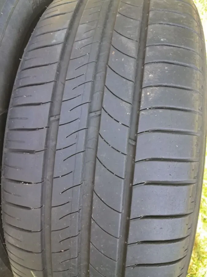 Продам літні шини б/у Michelin 205/55 R16 5