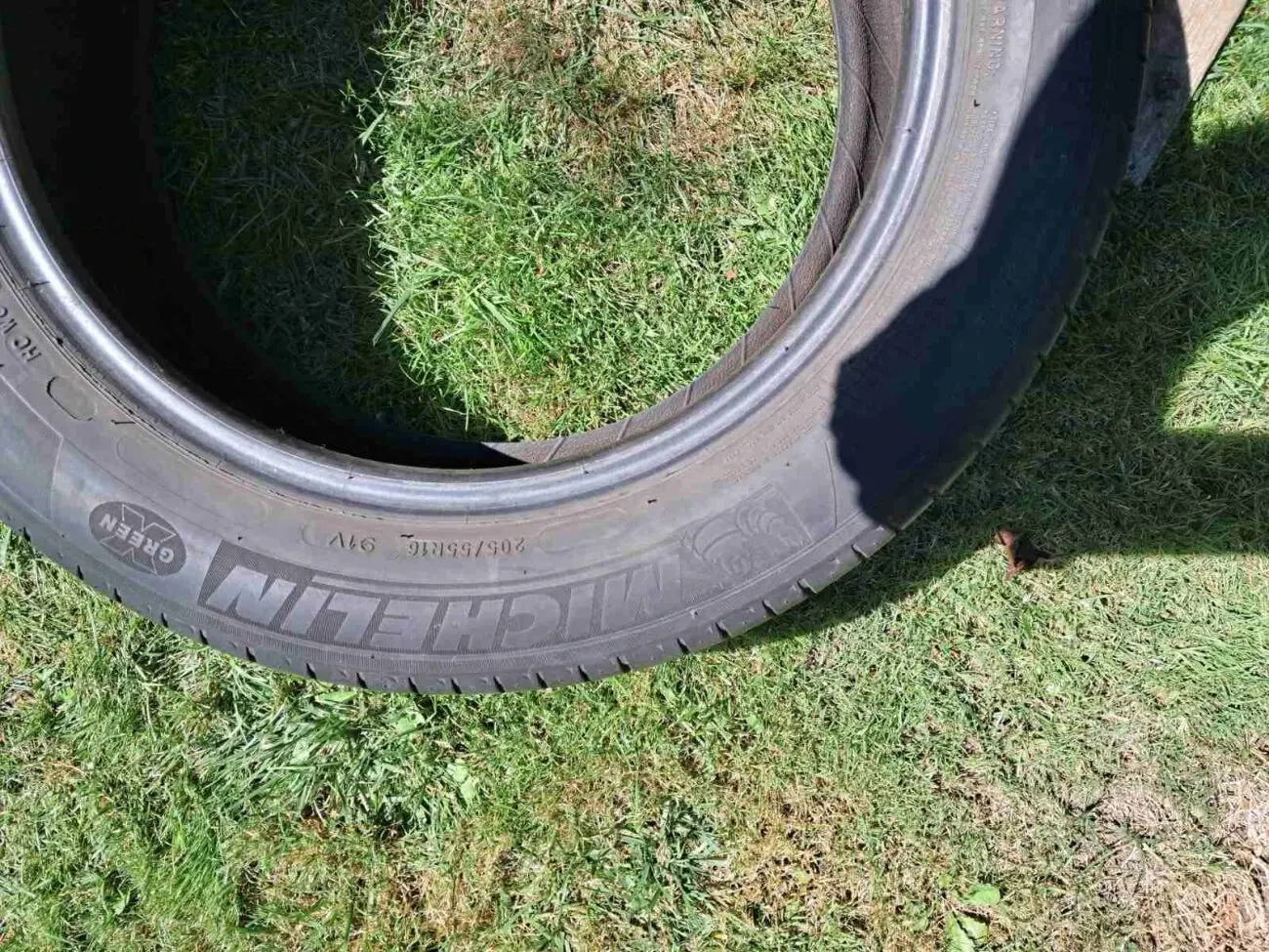 Продам літні шини б/у Michelin 205/55 R16 4