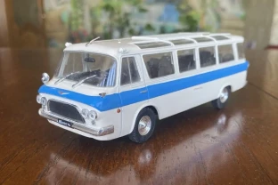 Игрушка модель автомобиля ЗиЛ-118 Юность 1:43 Deagostini