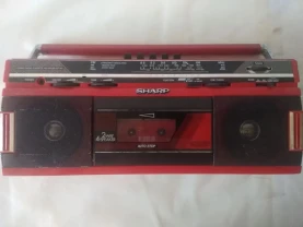Магнитола Sharp qt-247 y(r)