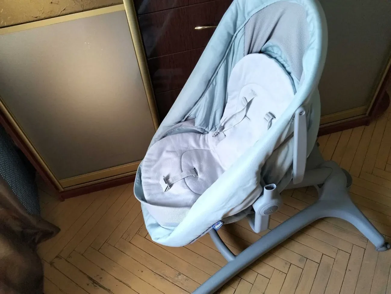 Кроватка-стульчик Chicco Baby Hug Pro 4 в 1 5
