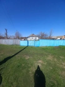 Продам будинок з земельною ділянкою