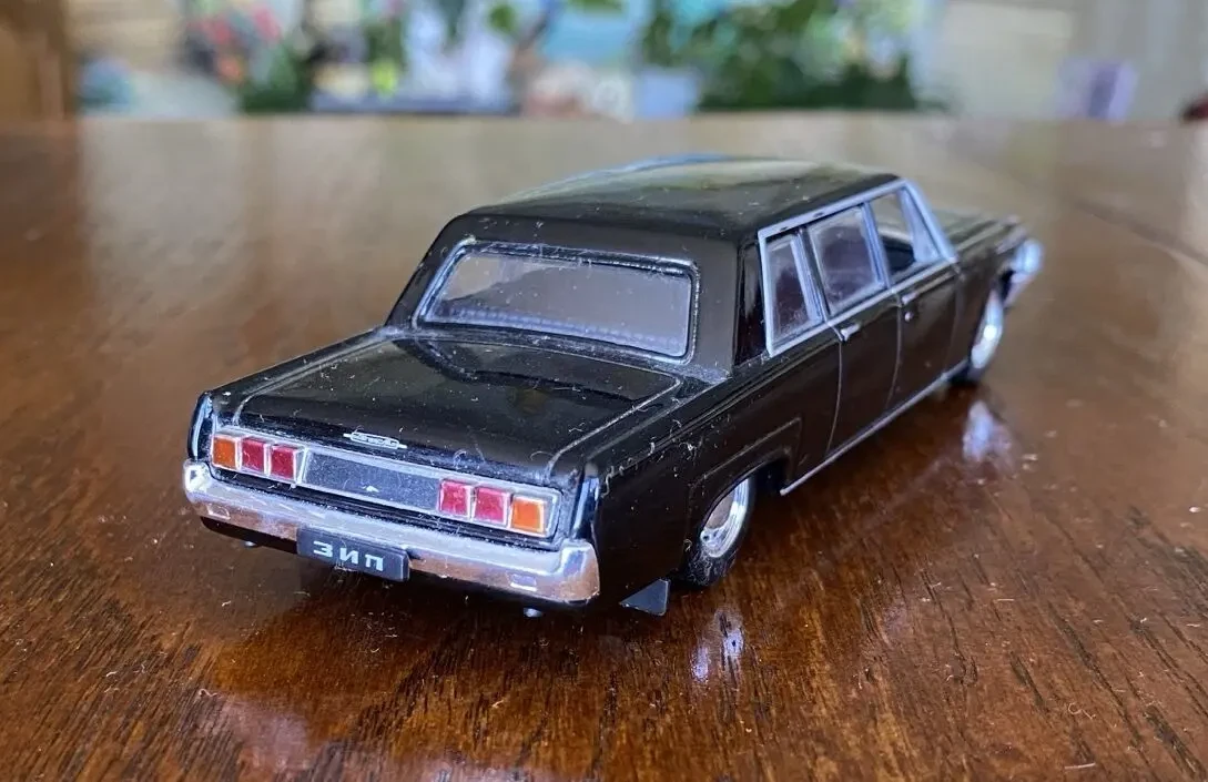 Игрушка модель автомобиля ЗиЛ-114 1:43 Deagostini 5