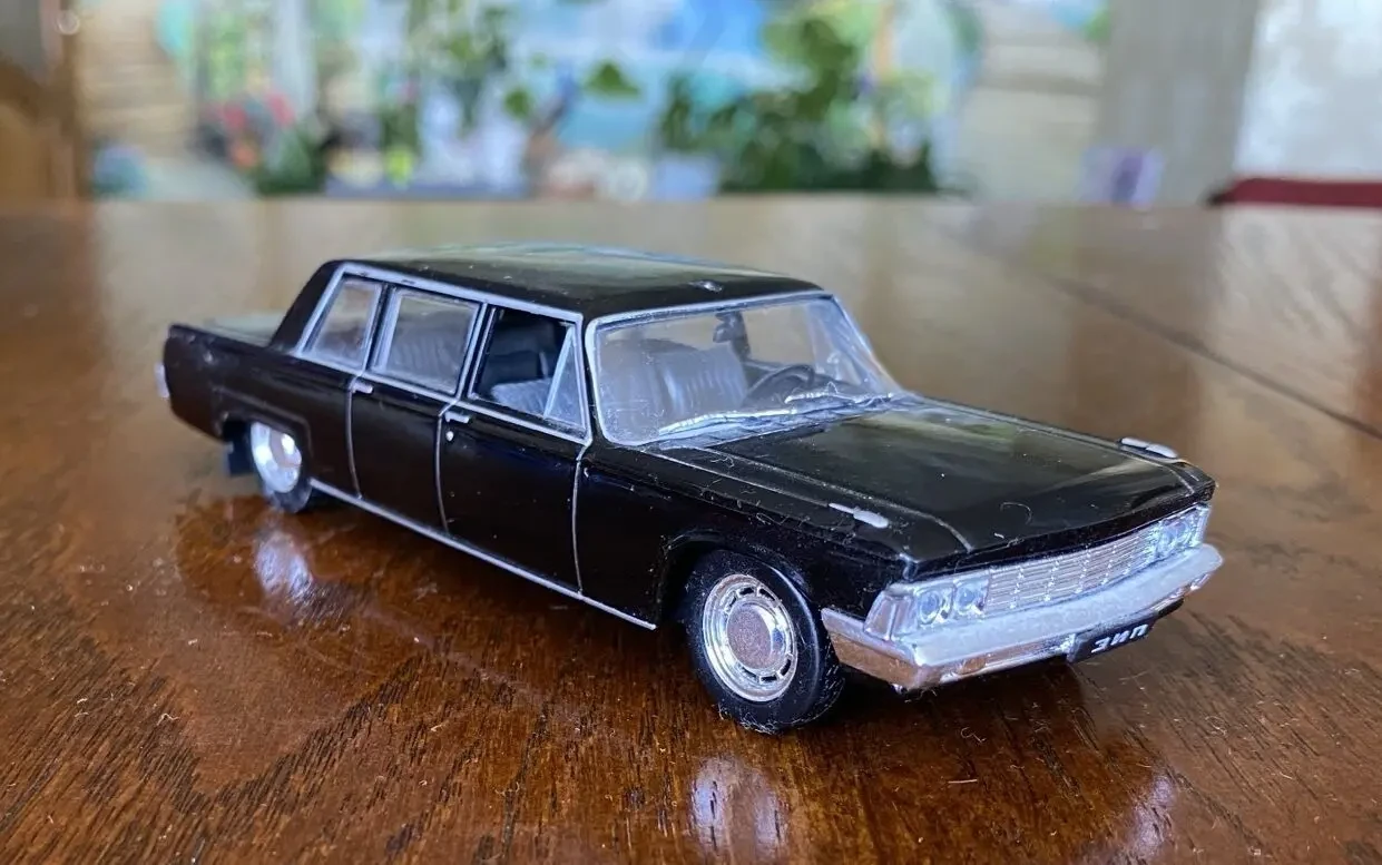 Игрушка модель автомобиля ЗиЛ-114 1:43 Deagostini 3