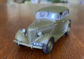 Игрушка модель автомобиля газ-11-73 1:43 Deagostini