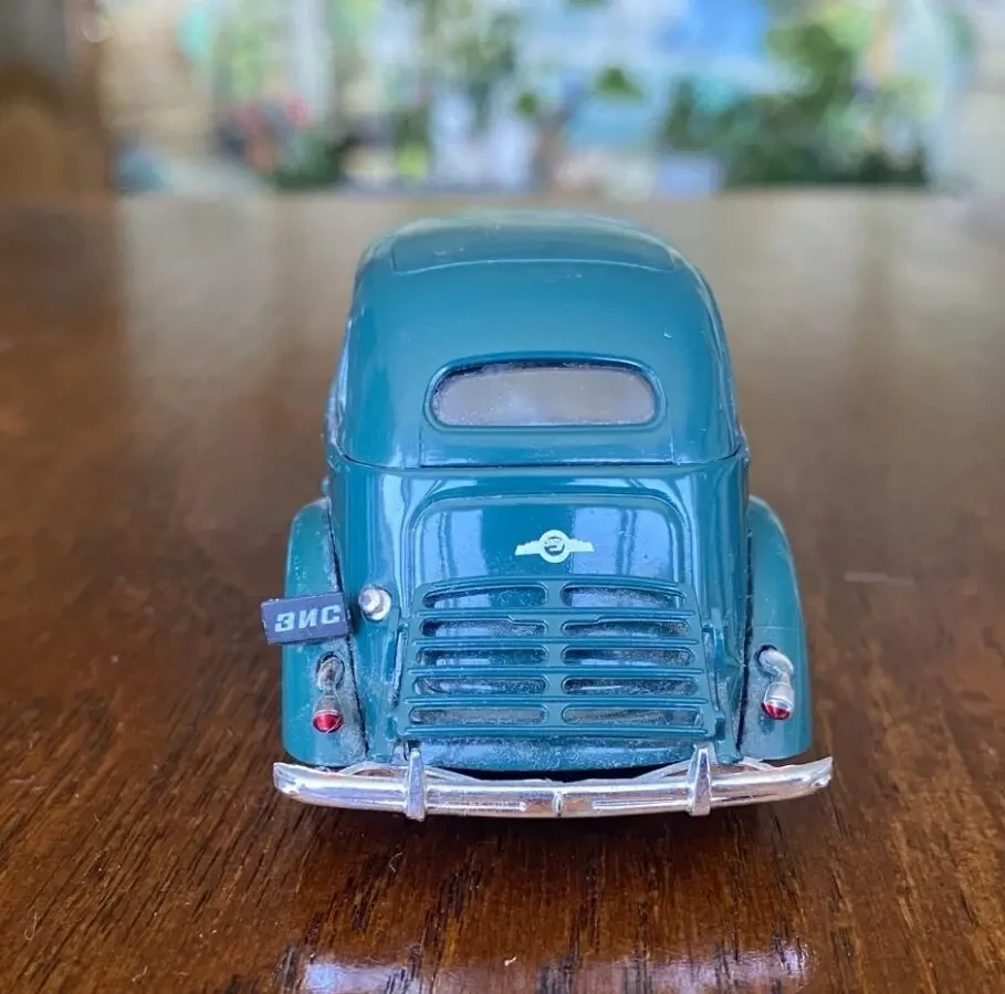 Игрушка модель автомобиля ЗиС-101А 1:43 Deagostini 5