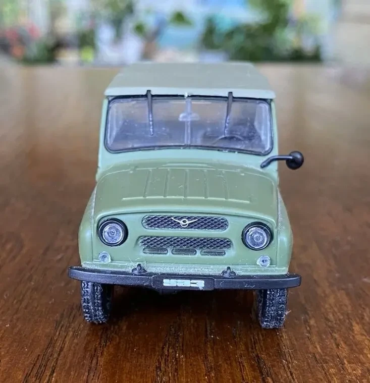 Игрушка модель автомобиля уаз-469б 1:43 Deagostini 2