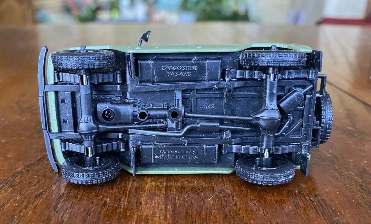 Игрушка модель автомобиля уаз-469б 1:43 Deagostini 8