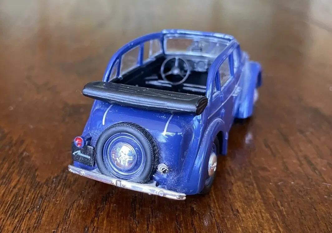 Игрушка модель автомобиля Москвич-400-420А 1:43 Deagostini 5