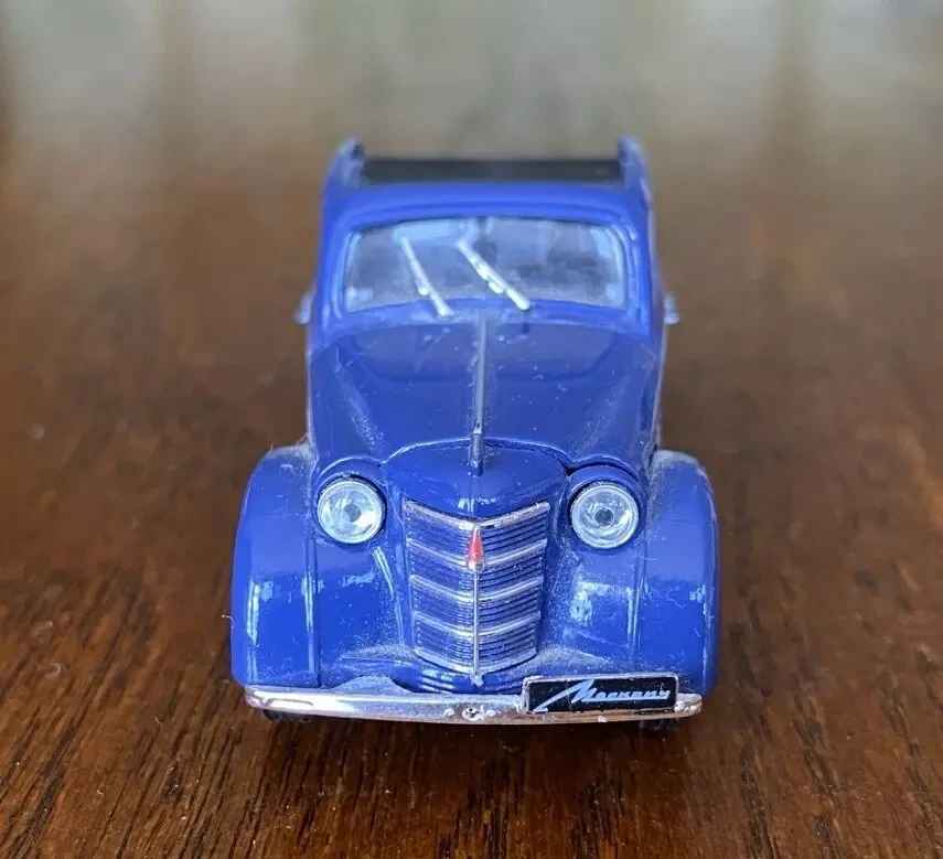 Игрушка модель автомобиля Москвич-400-420А 1:43 Deagostini 2