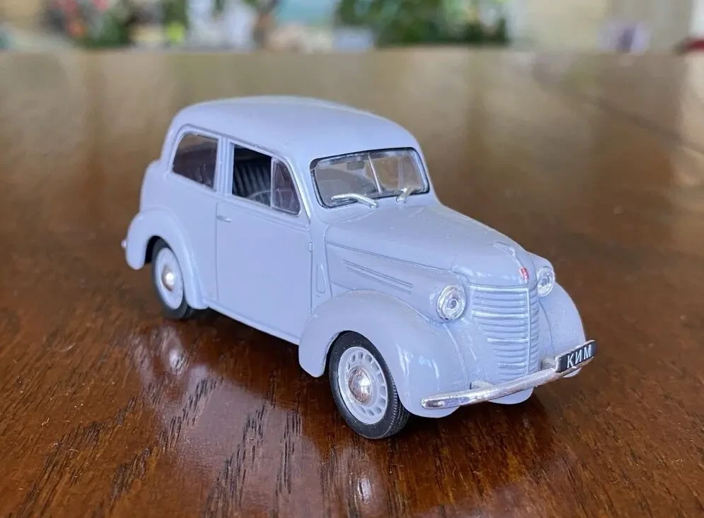 Игрушка модель автомобиля ким 10-50 1:43 Deagostini 3