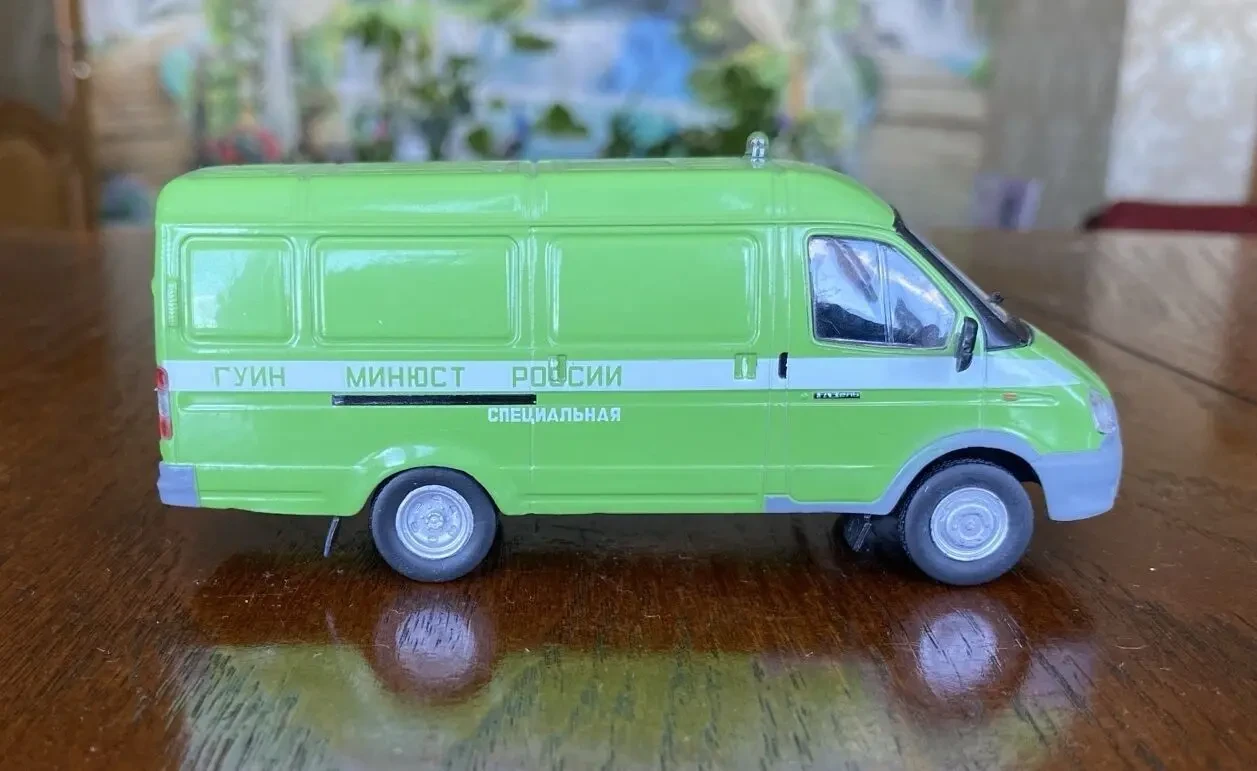 Игрушка модель автомобиля газ-2705 Газель 1:43 Deagostini 4