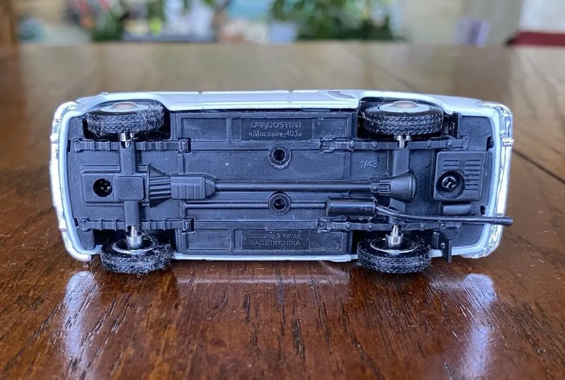 Игрушка модель автомобиля Москвич-403 1:43 Deagostini 8