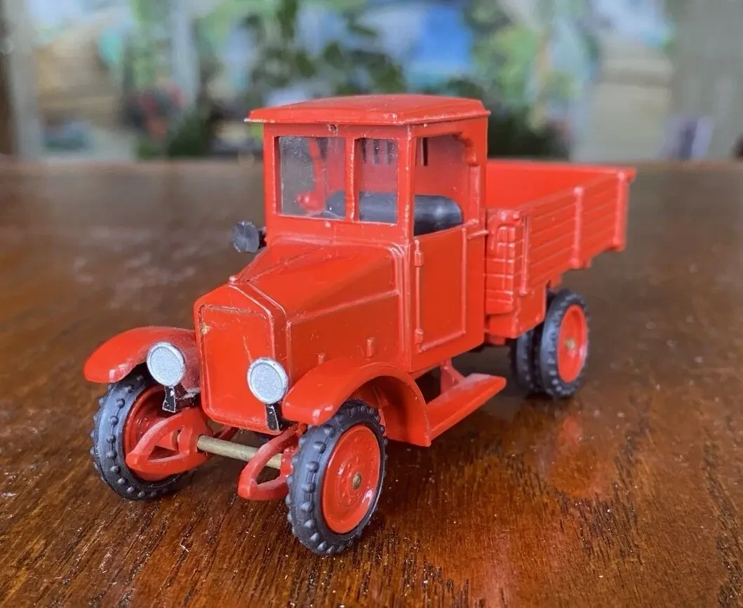 Игрушка модель автомобиля амо-ф-15 ЗиЛ 1:43 ссср