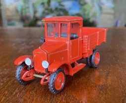 Игрушка модель автомобиля амо-ф-15 ЗиЛ 1:43 ссср
