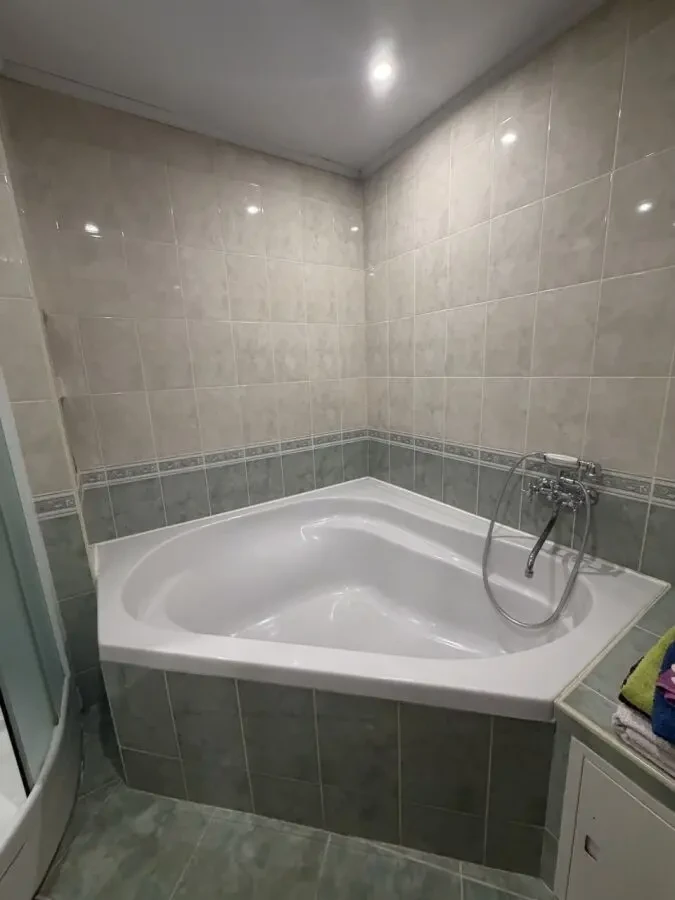 Простора 4-кімнатна квартира 110 м² — заїжджай і живи 8