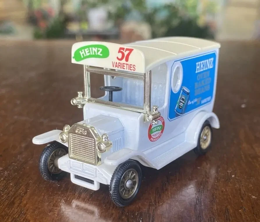 Игрушка модель автомобиля HЕinz 1:43 Lledo Англия 3
