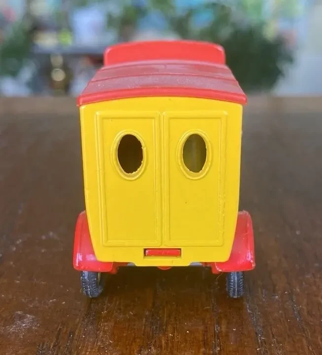 Игрушка модель автомобиля Murphys 1:43 Lledo Англия 6