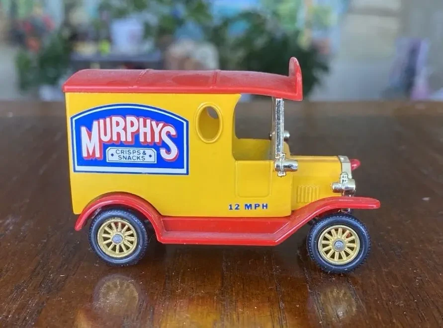 Игрушка модель автомобиля Murphys 1:43 Lledo Англия 5