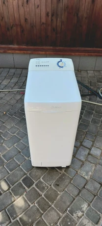 Пралка ARDO TL105S, Італія