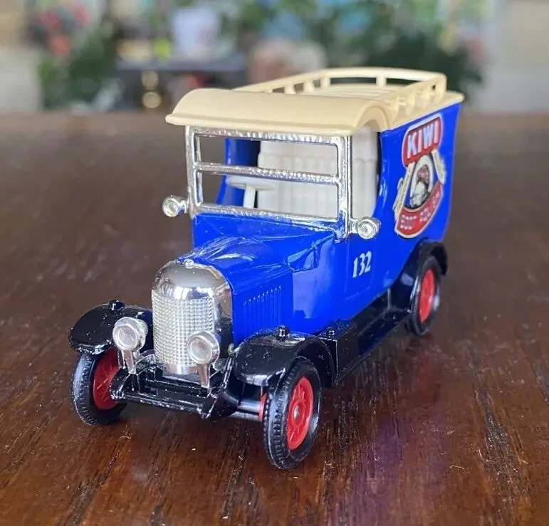 Игрушка модель автомобиля Kiwi 1:43 Lledo Англия 3