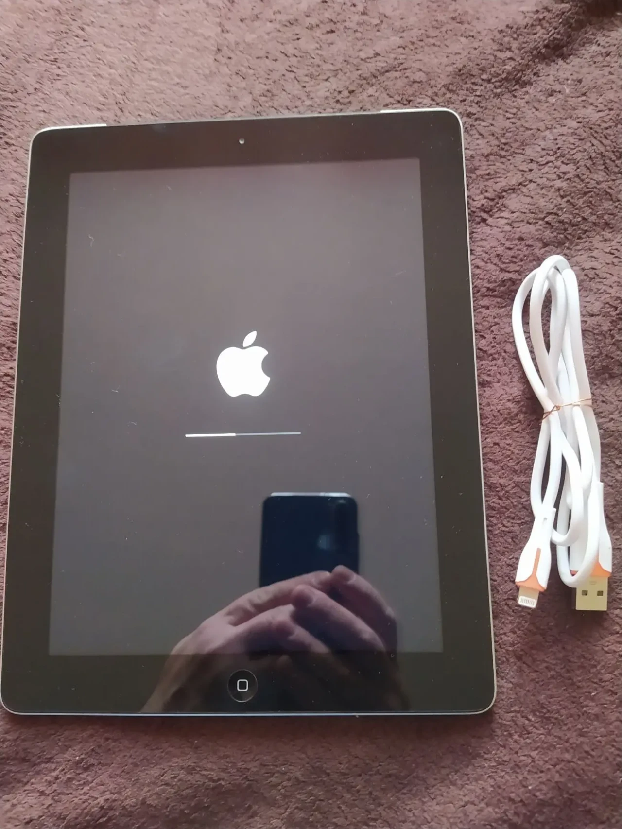 Планшет iPad A1460 гарний стан 2