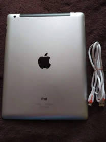 Планшет iPad A1460 гарний стан