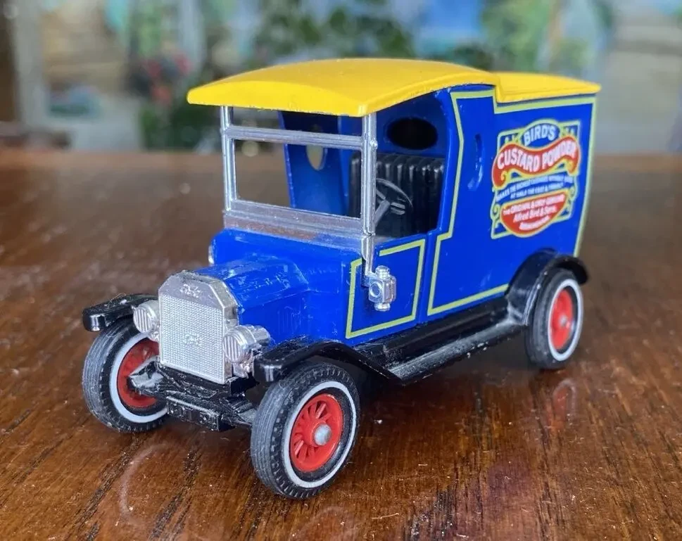 Игрушка модель автомобиля Ford Model T 1912 Custard Powder 1:43 Yesteryear Matchbox Англия