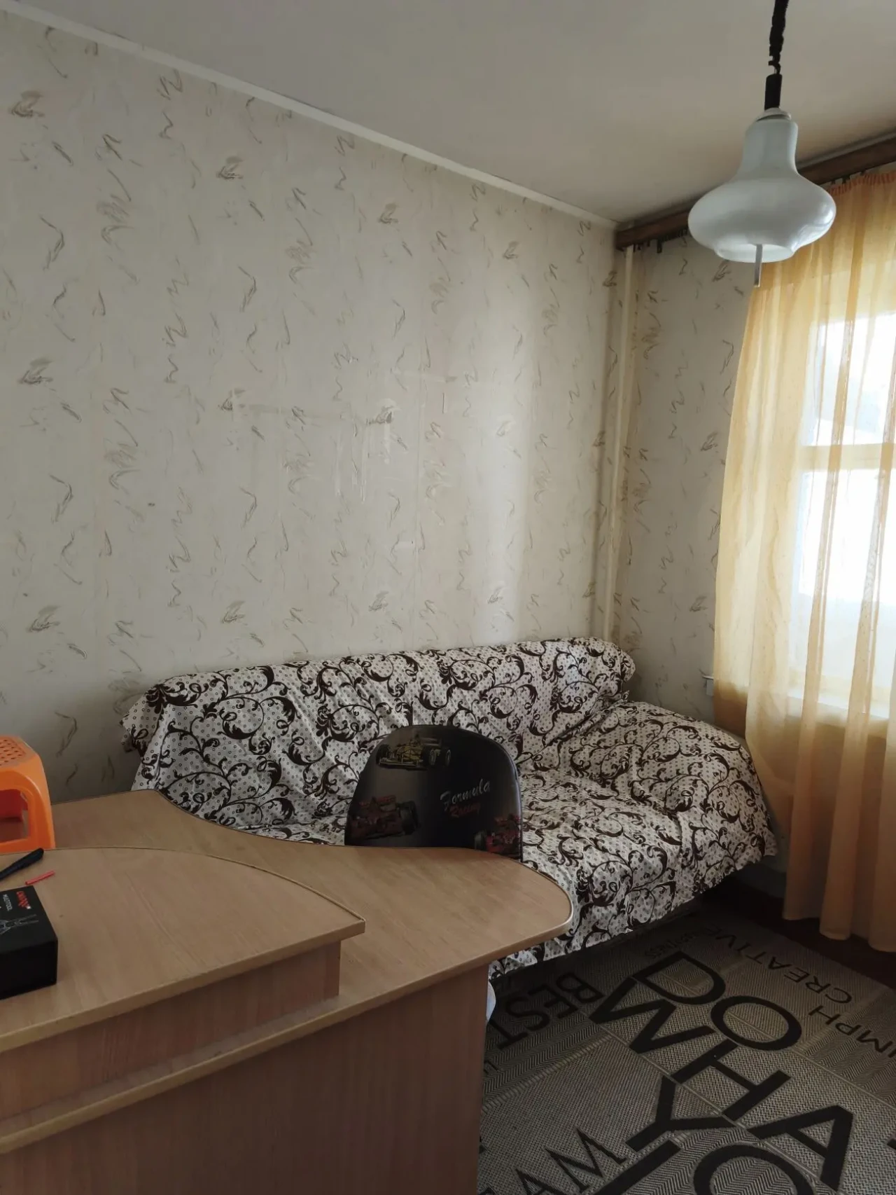 3к біля Атріуму на проспекті М.Лушпи 4