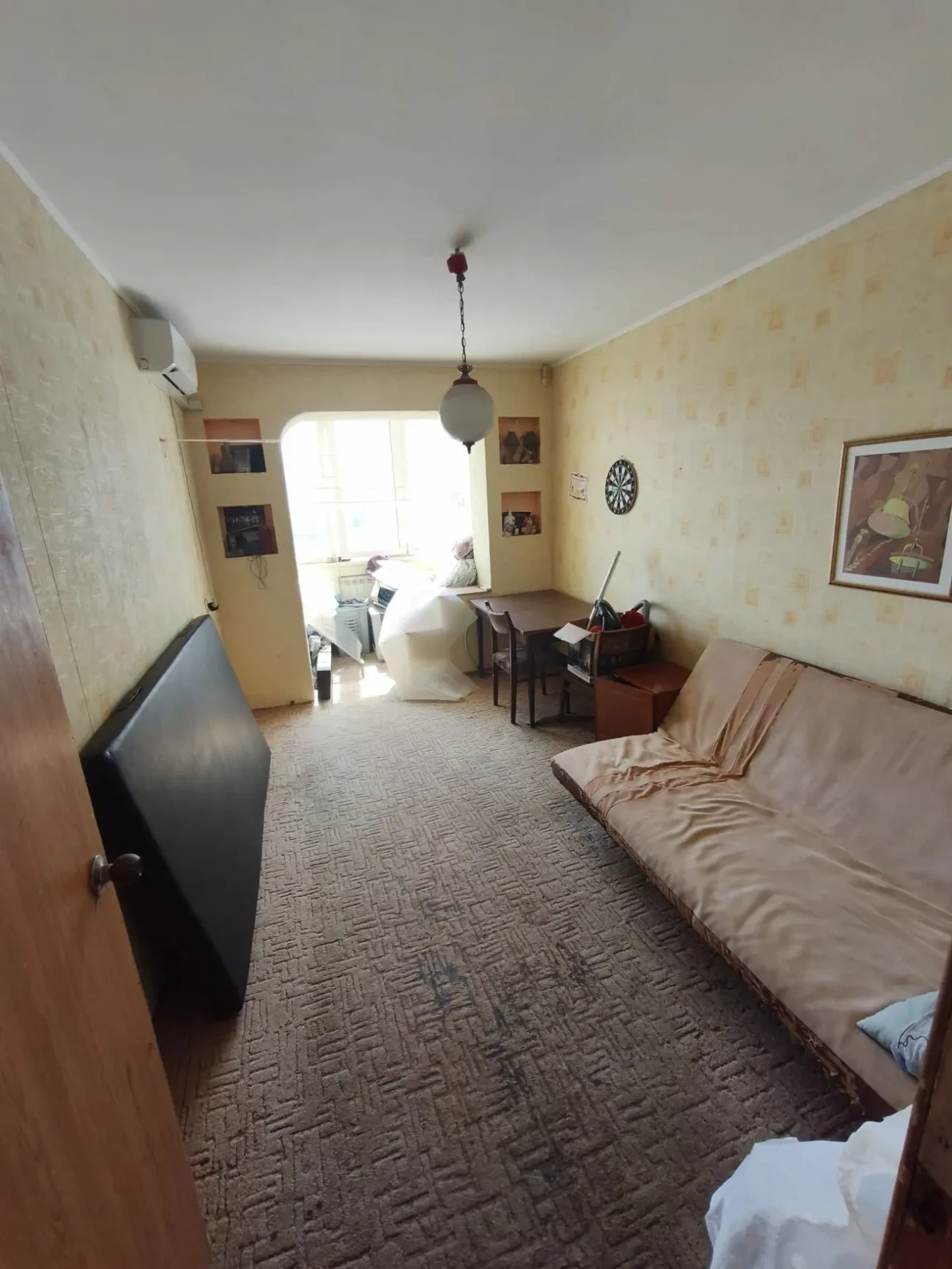 3к біля Атріуму на проспекті М.Лушпи 5