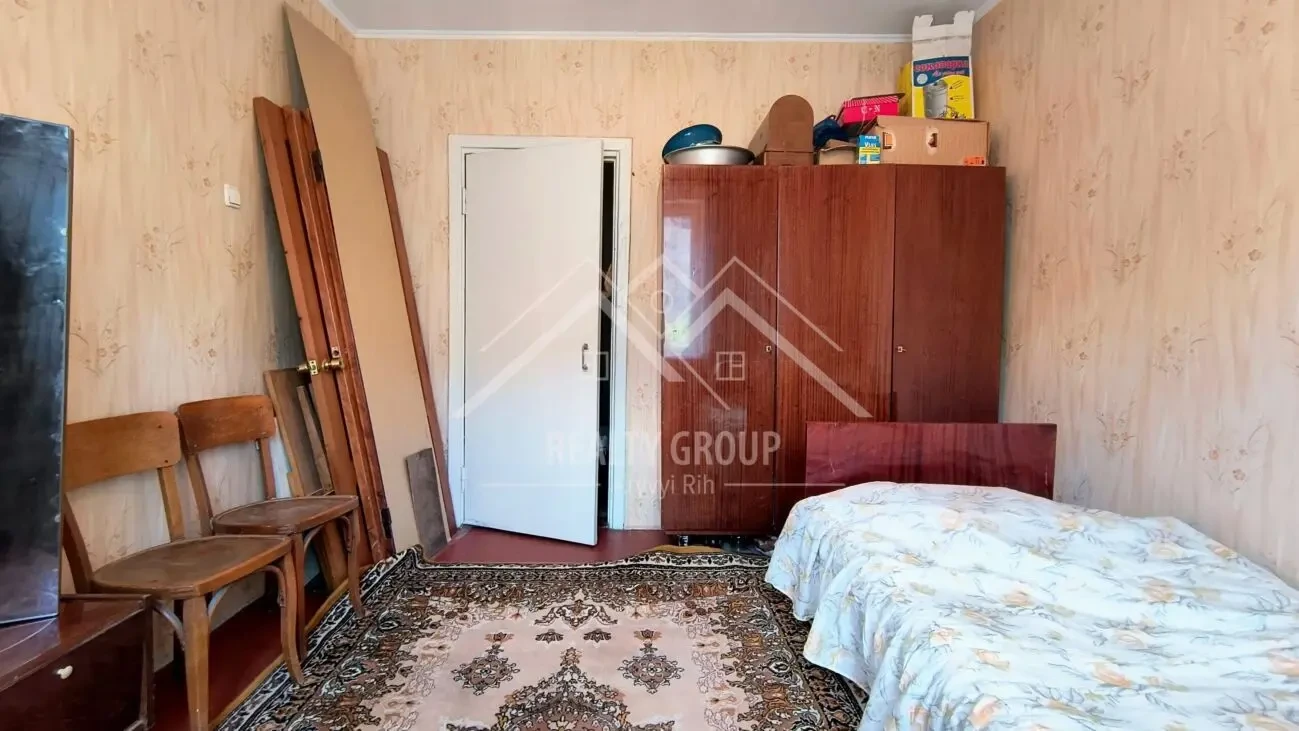 ПРОДАМ 2к по Миколаївському шосе 4
