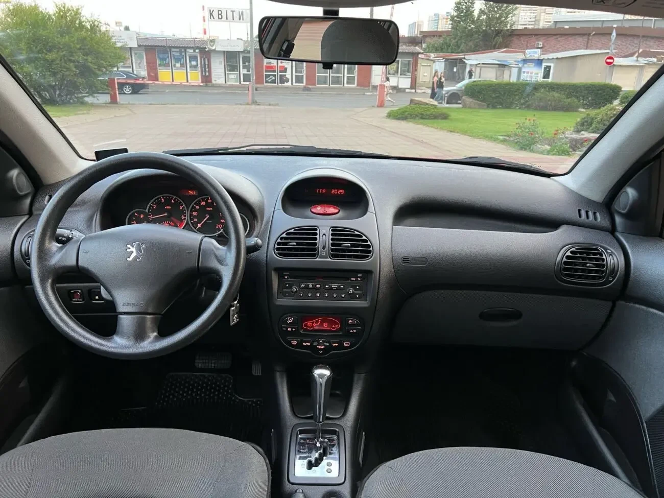 Official Peugeot 206XT 2010 1.6 Автомат автомобіль ідеальний стан 8