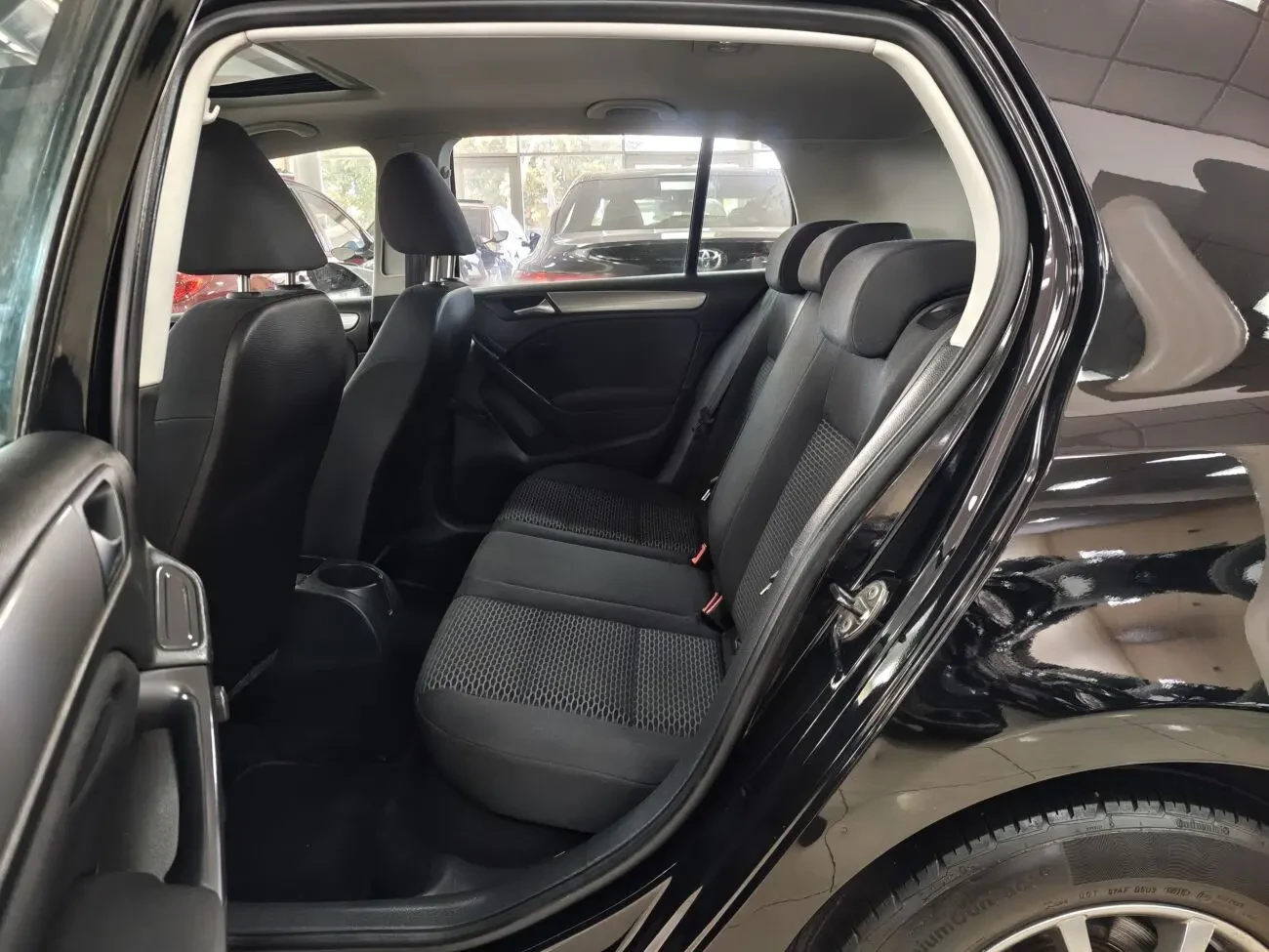 Volkswagen Golf VI 1.4МРі 16V 5МКПП 2009 р.в. (80 к.с.) 7