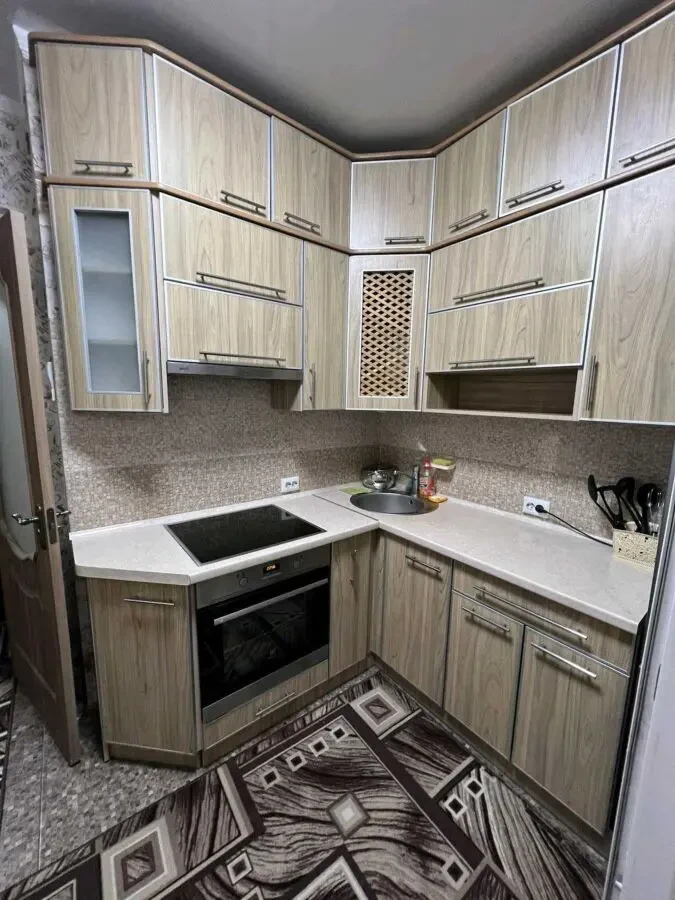 БЕЗ РІЕЛТОРА,СВОЮ продам однушку в м.Чорноморськ Одеська обл. 9