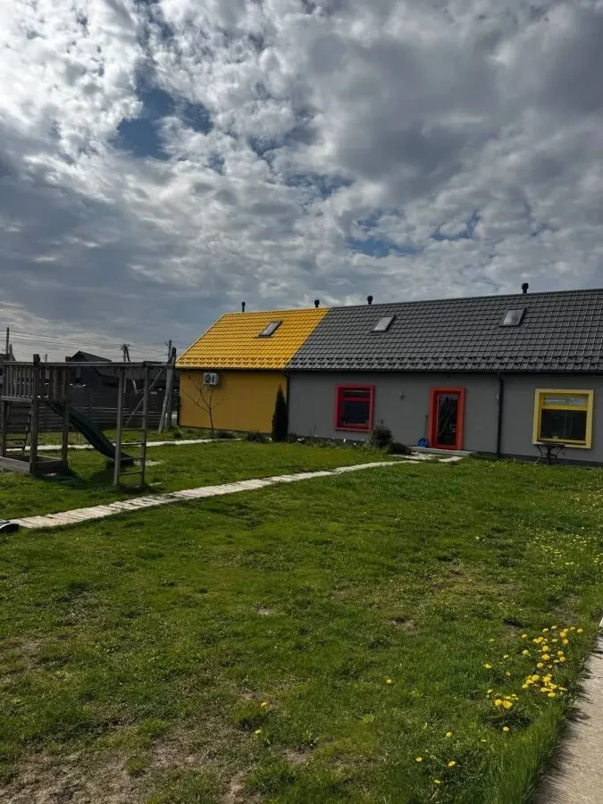 Оренда будівлі 856м2 під школу, дитячій садок, пансіонат (КМ Міжріччя, Сонячний)