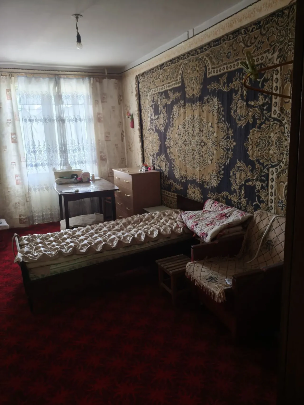 Продам 3-х кімнатну квартиру Клочко